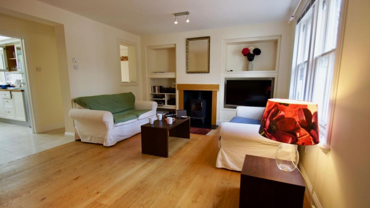 Fire Station Cottage Comrie Esterno foto